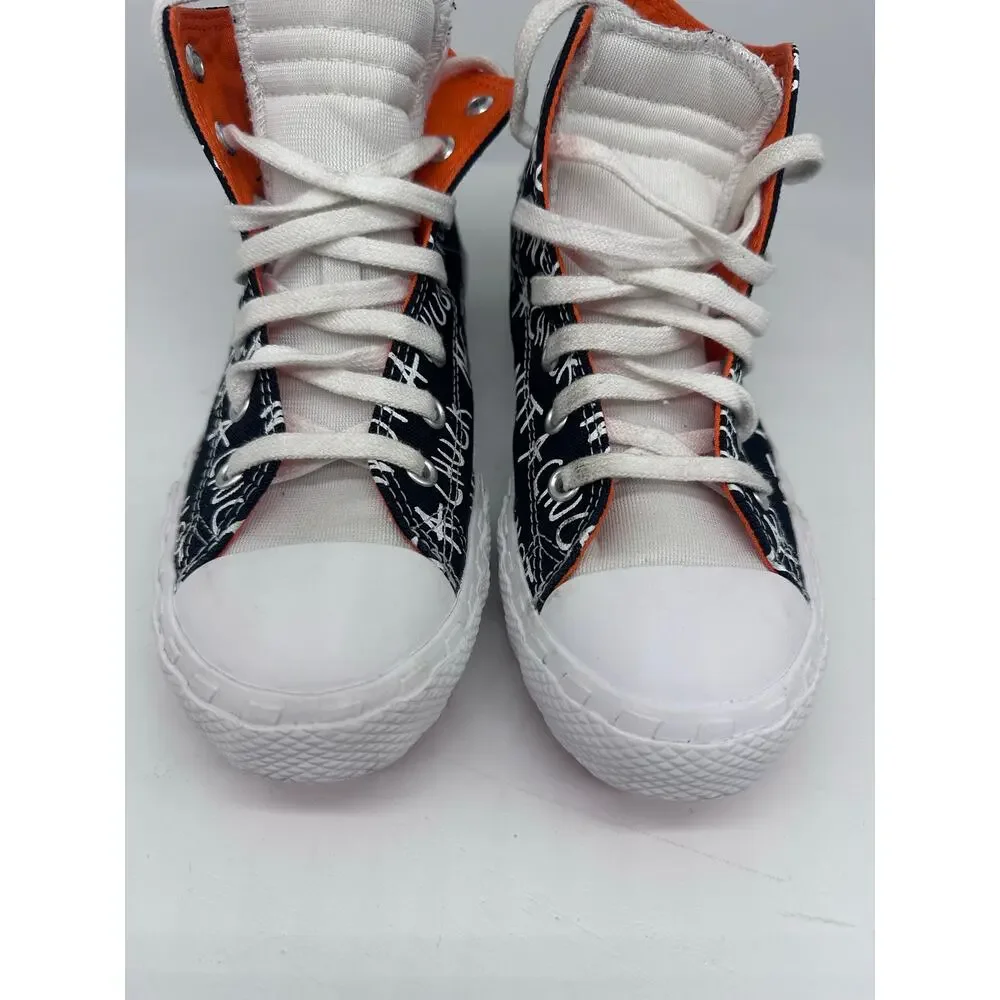 Converse excellent preowned